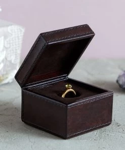 Life Of Riley For Her Leather Ring Box. For One Or Two Rings