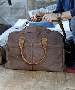 Life Of Riley Waxed Canvas Weekend And Wash Bag Set Waxed Canvas Gifts