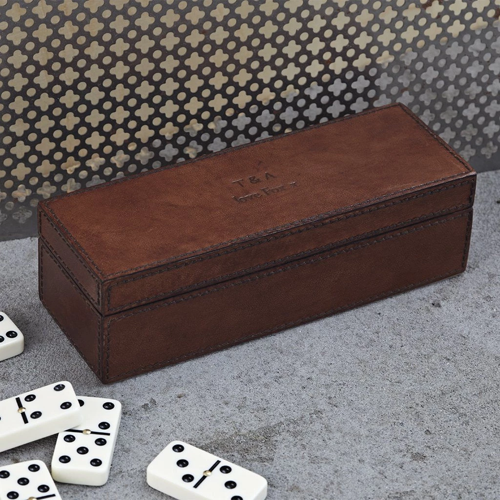 Life Of Riley Leather Personalised Dominoes Box. Includes A Set Of Double Six Dominoes 4 Life Of Riley Leather Personalised Dominoes Box. Includes A Set Of Double Six Dominoes