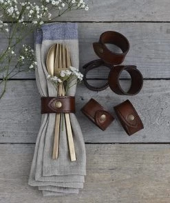Life Of Riley Leather Napkin Ring Set